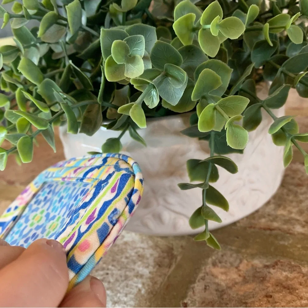 Vera Bradley | Colorful Patterned Coin Purse | Capri Blue - Picture 7 of 7